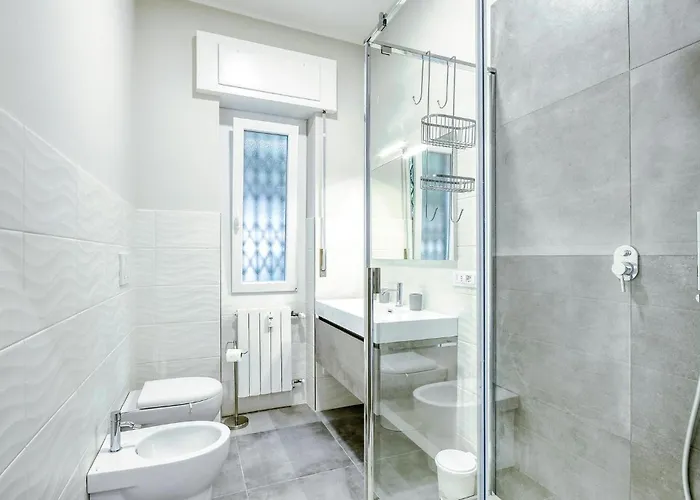 La Casa Del Comandante * Genua